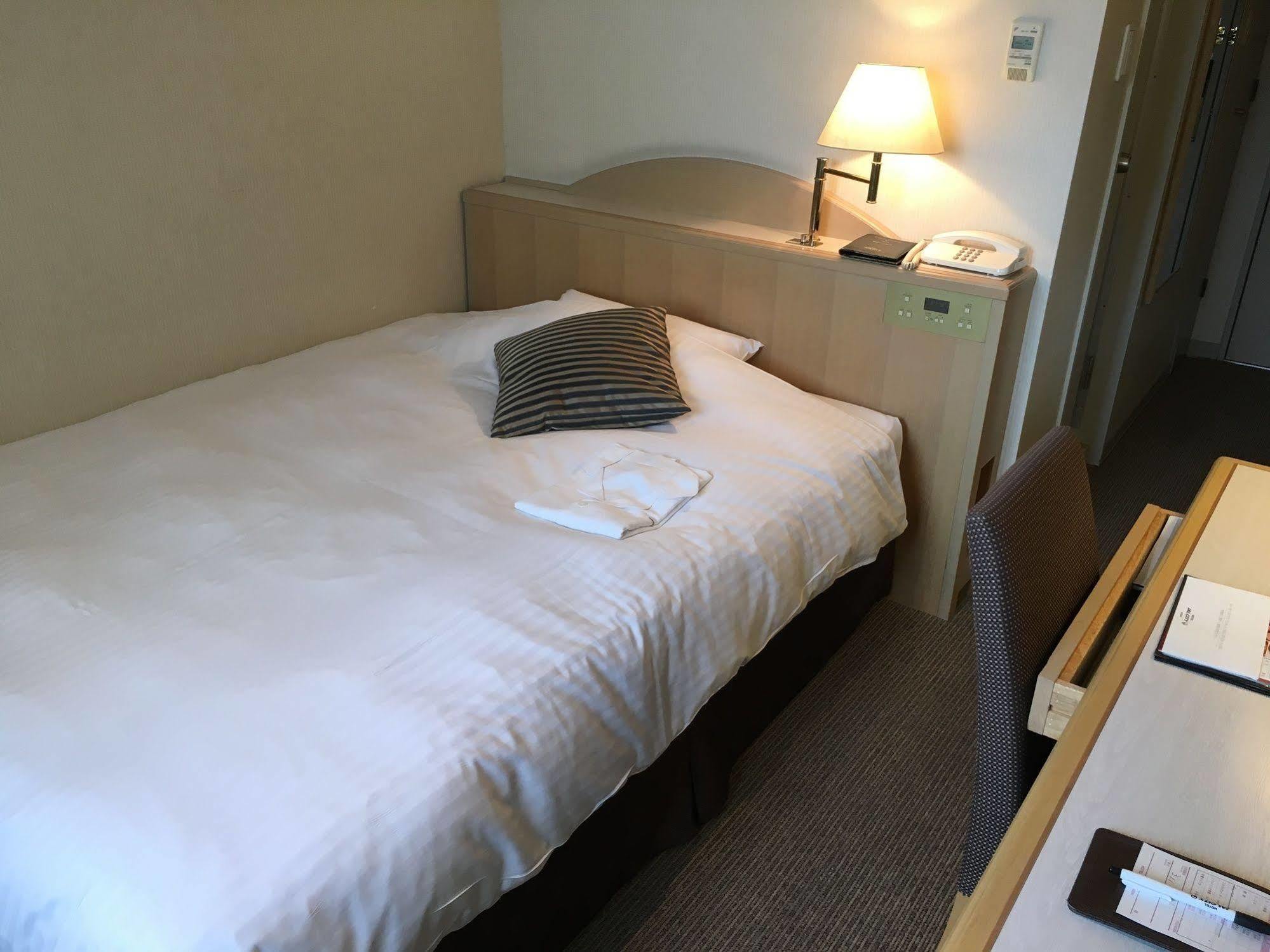 Hotel Jal City Сендай Экстерьер фото